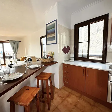 Fabulous Ocean & Cliff View Акантиладо-де-Лос-Хигантес