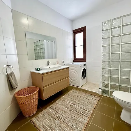 Fabulous Ocean & Cliff View *