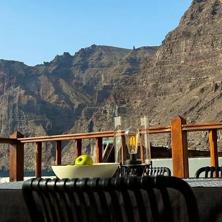 Fabulous Ocean & Cliff View Apartament *