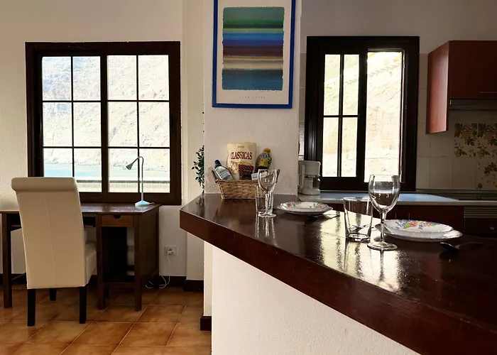 Fabulous Ocean & Cliff View Acantilado de los Gigantes