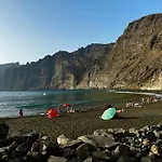 Fabulous Ocean & Cliff View *