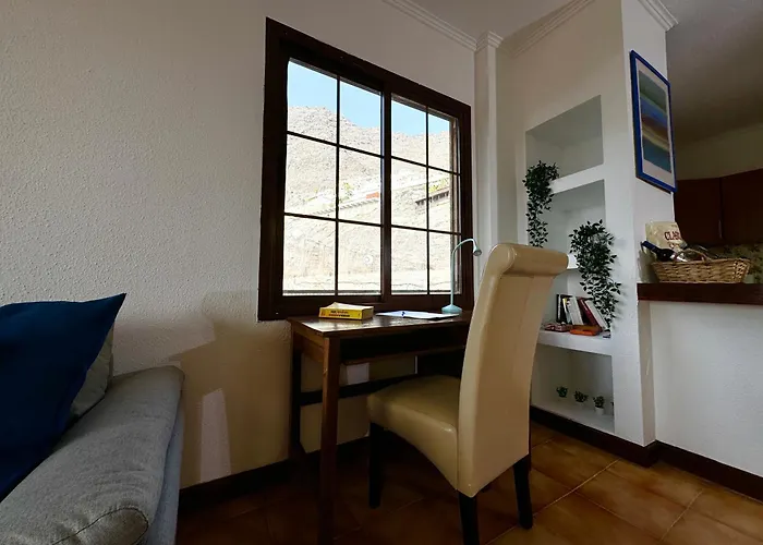 Fabulous Ocean & Cliff View *